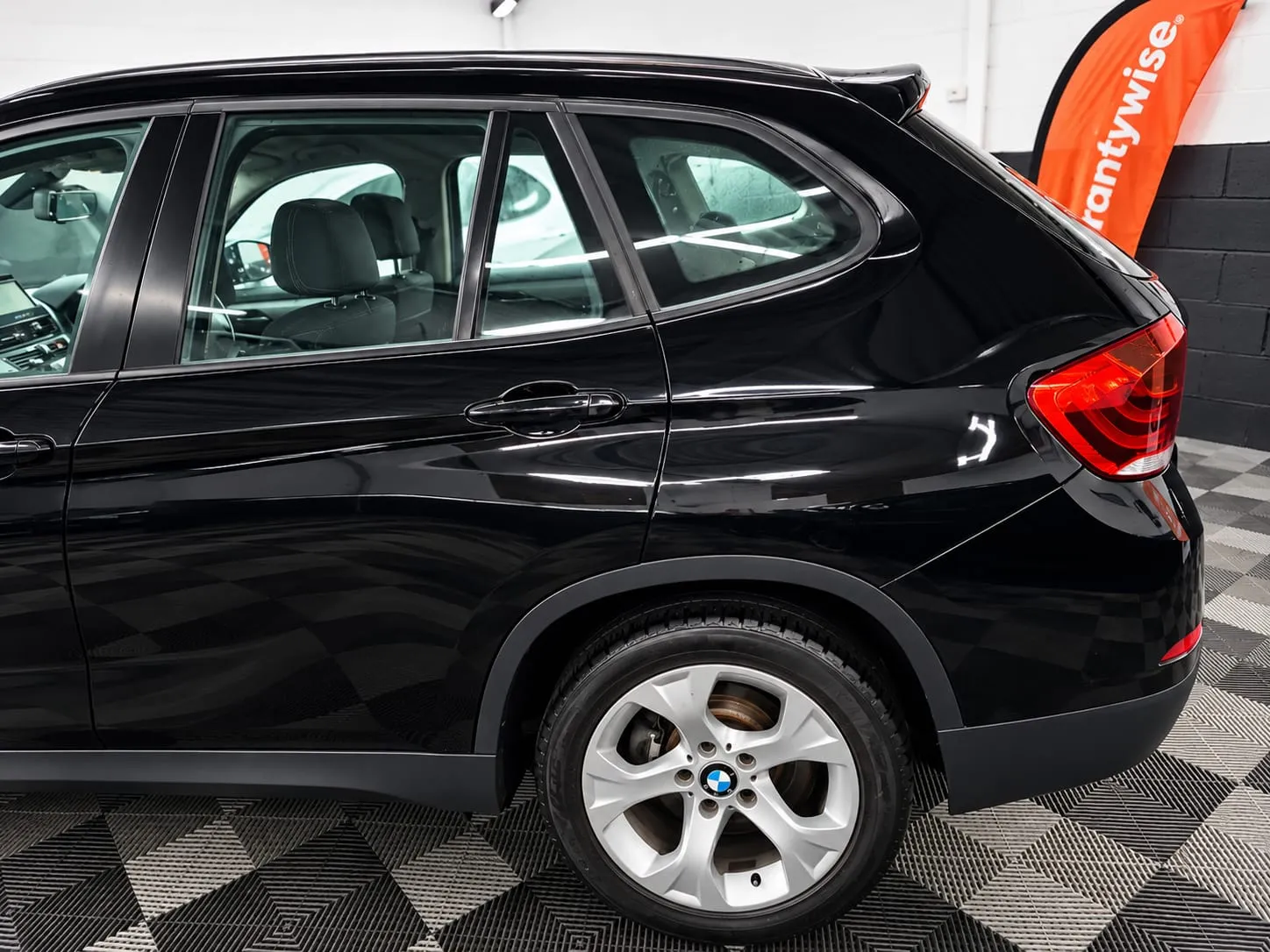 2013 BMW X1 in Black, photo 20
