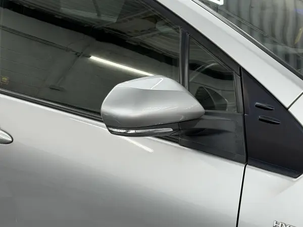 2020 Toyota Prius in Silver, photo 19