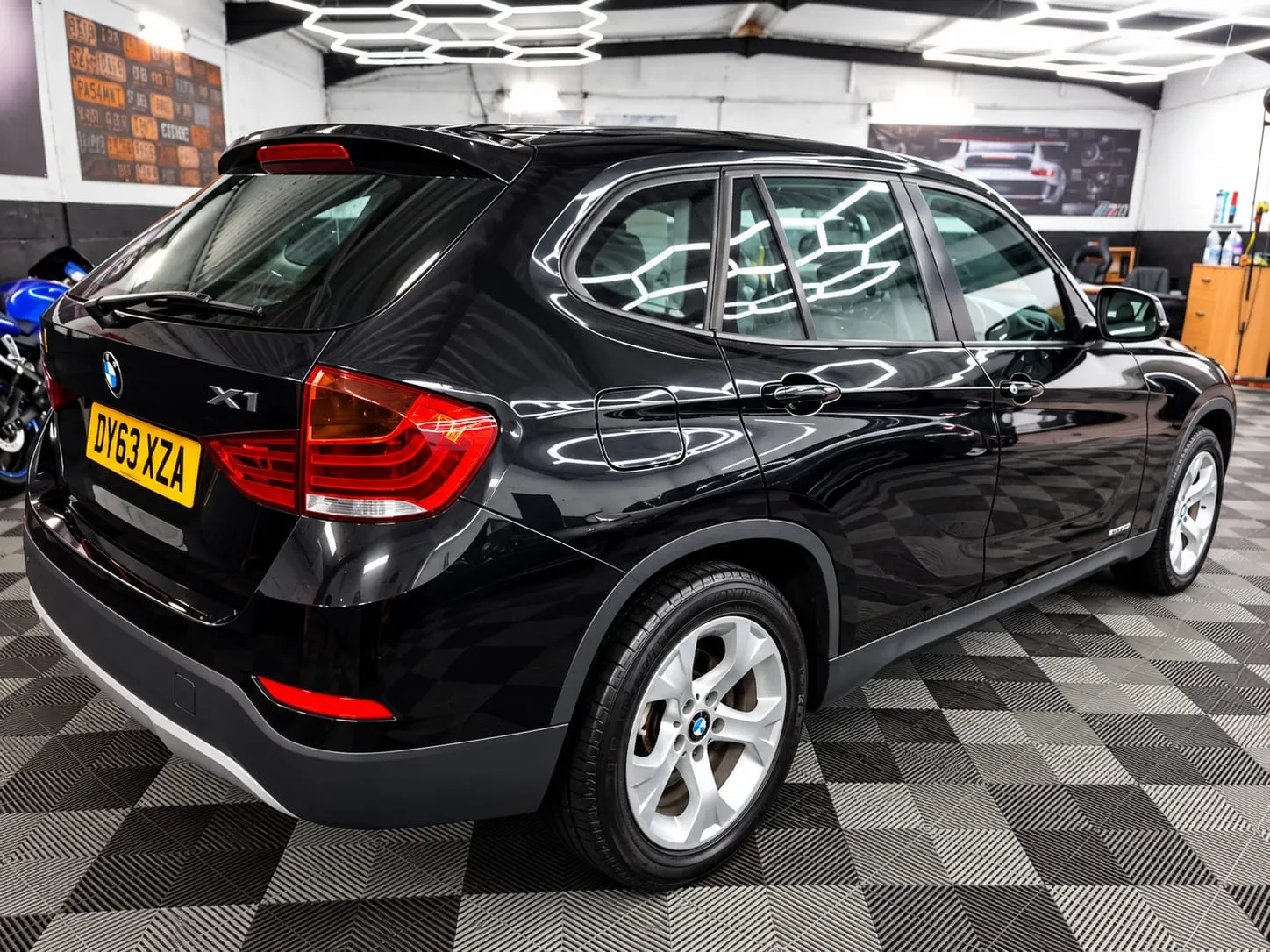 2013 BMW X1 in Black, photo 15