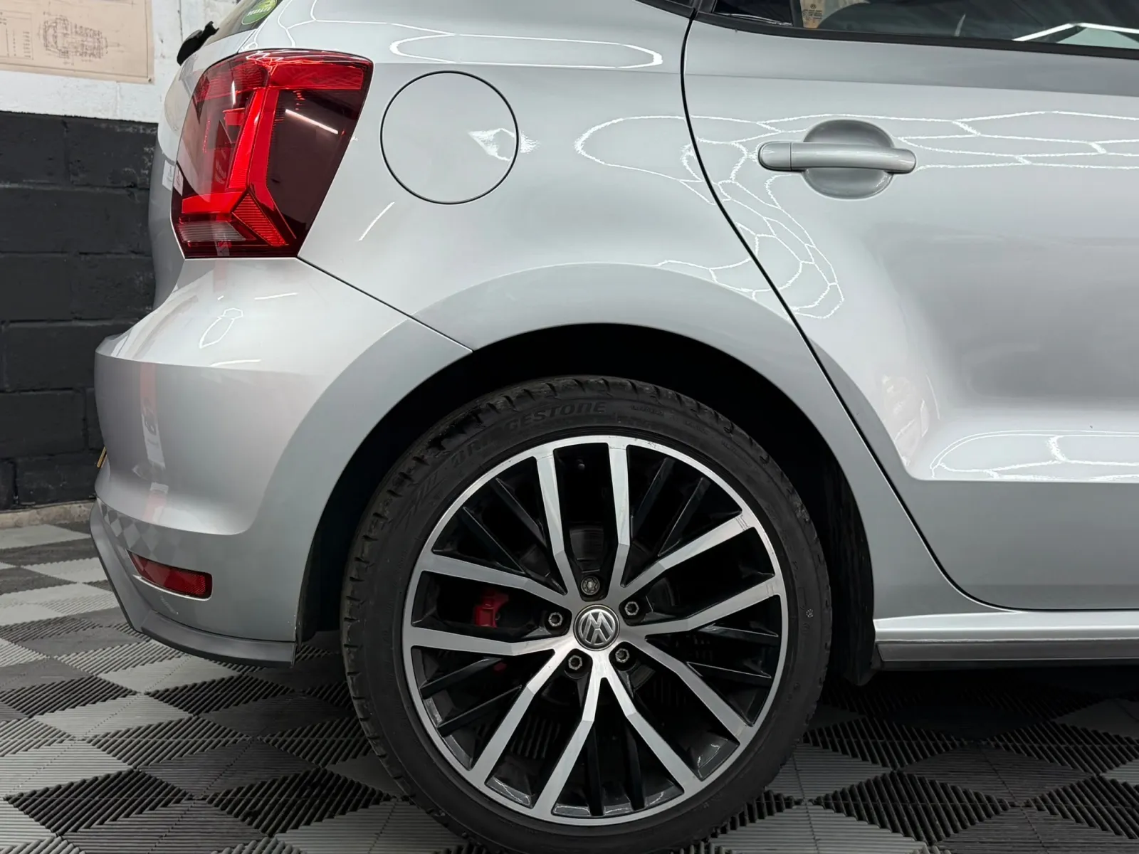 2017 Volkswagen POLO GTI in Silver, photo 10