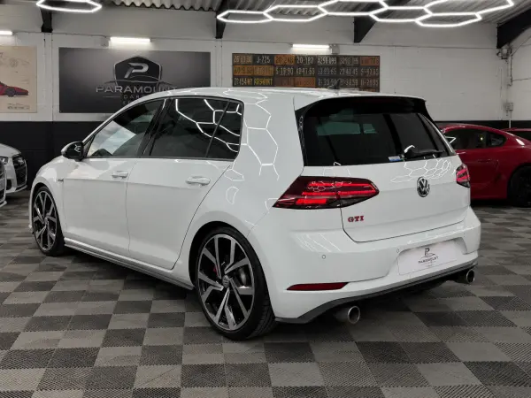 2017 Volkswagen Golf GTI Performance Pack in White, photo 2