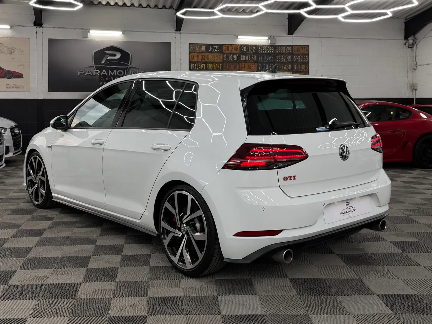 2017 Volkswagen Golf GTI Performance Pack in White, photo 2