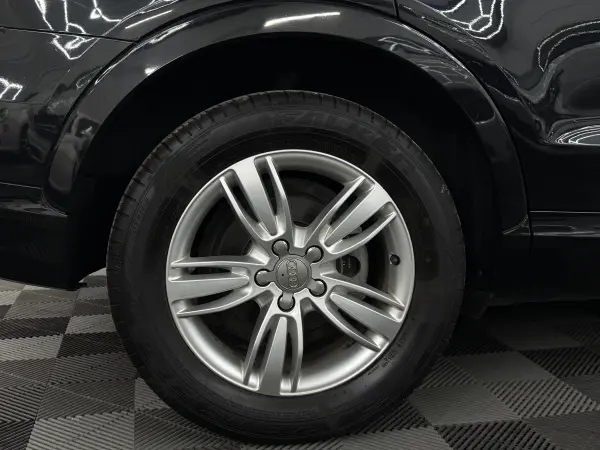 2015 AUDI Q3 1.4 TFSI CoD SE S Tronic Euro 6 in Black, photo 9