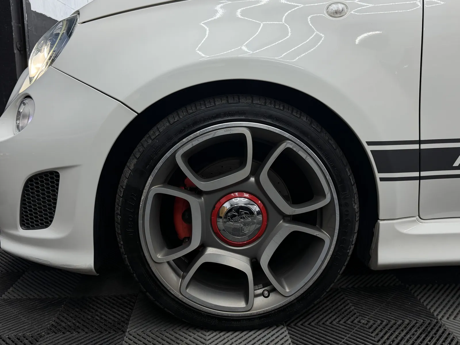 2014 Abarth 595 Competizione Auto 165bhp in White, photo 9