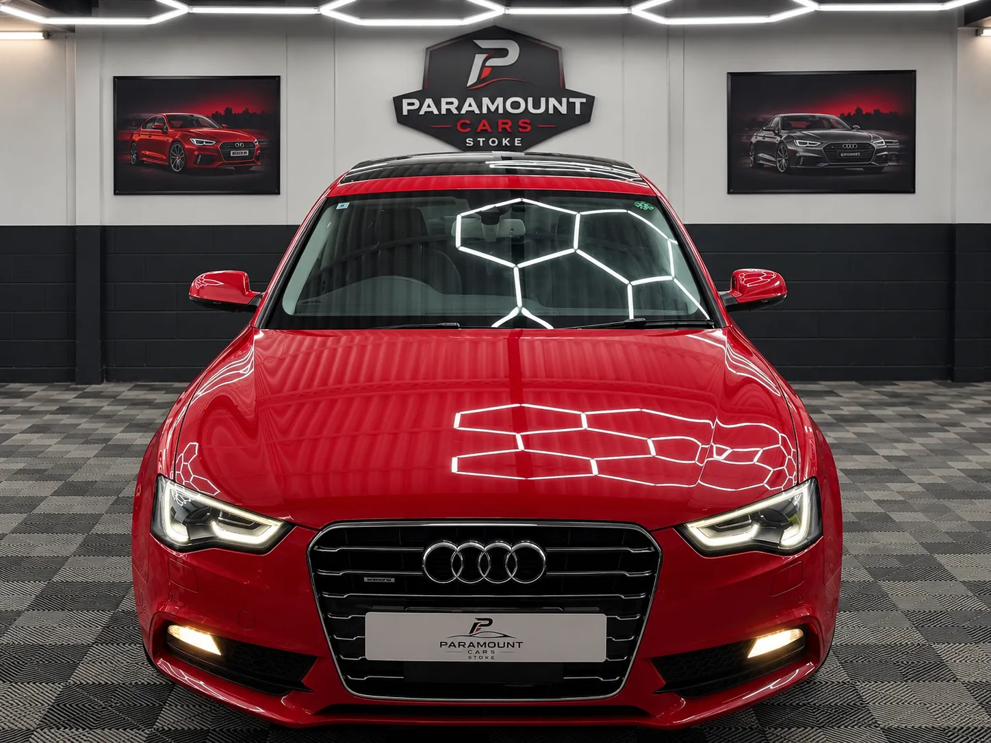 2015 Audi A5 2.0 Quattro Pan-Roof in Red, photo 2