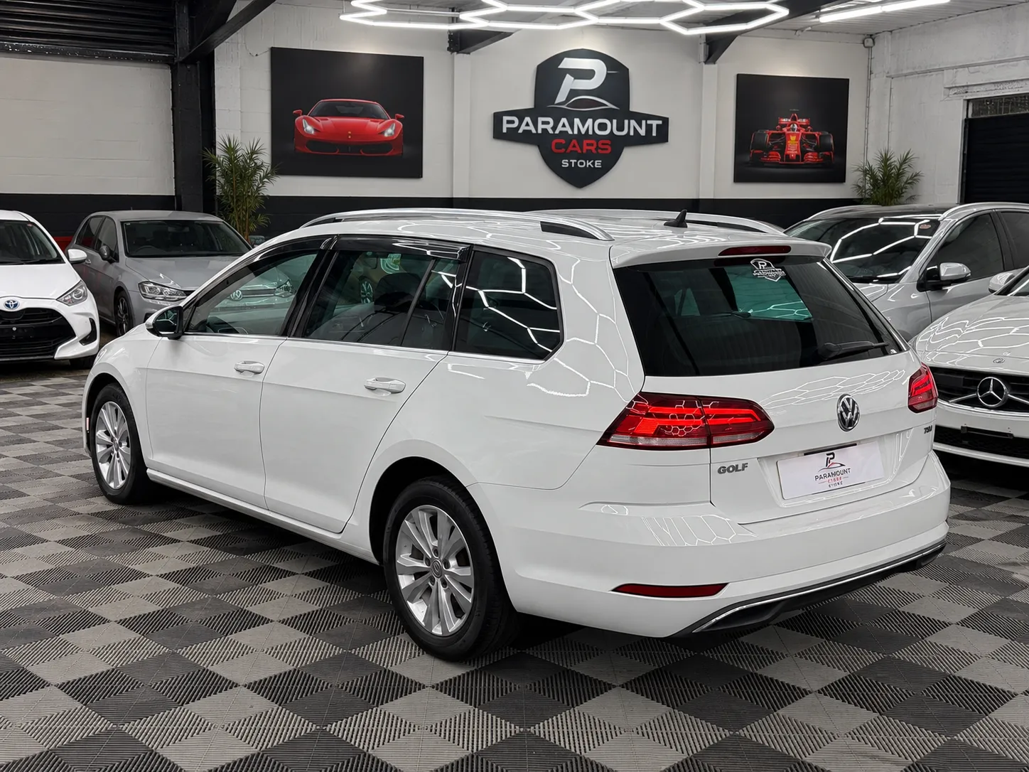 2018 Volkswagen Golf Estate TSI in Pearl White, photo 7