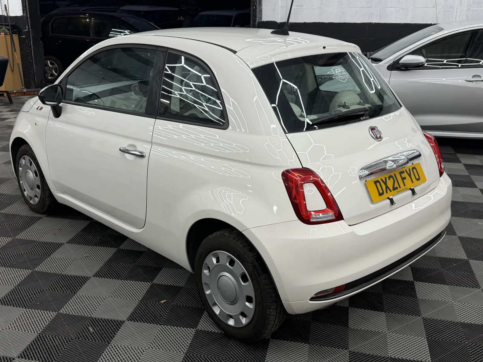 2021 Fiat 500 Automatic in Pearl White, photo 8