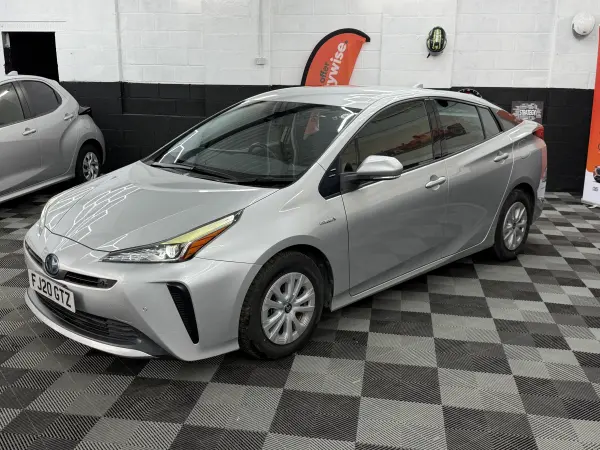 2020 Toyota Prius in Silver, photo 7