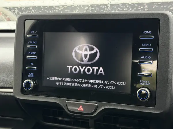 2021 Toyota Yaris in Silver, photo 20
