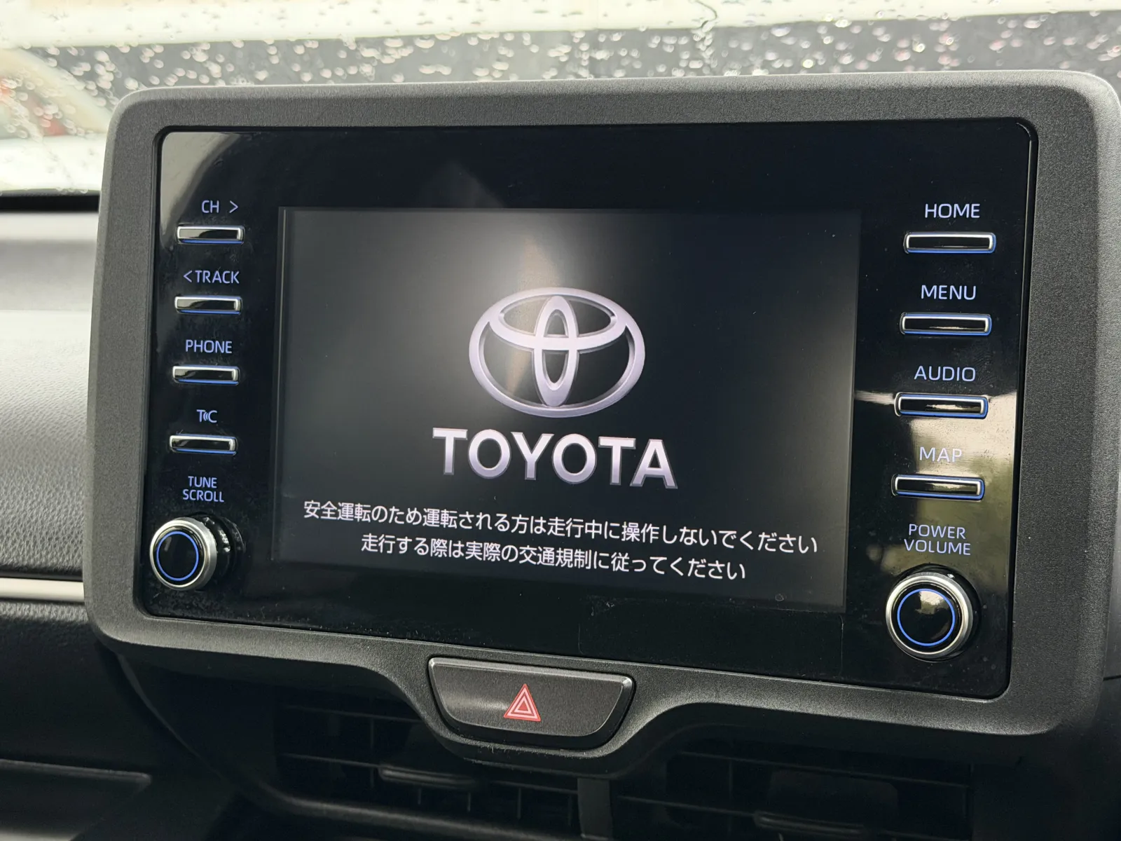 2021 Toyota Yaris in Silver, photo 20