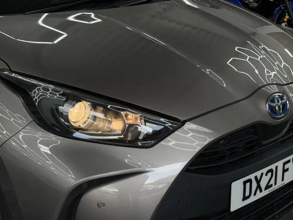 2021 Toyota Yaris in Silver, photo 17
