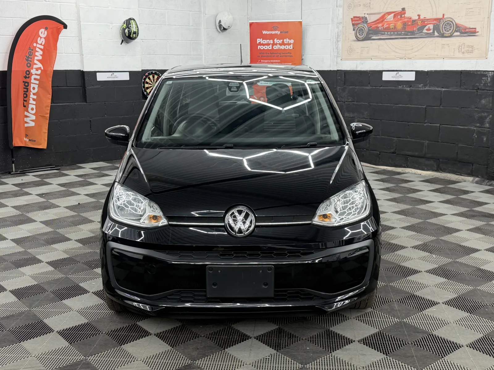 2018 Volkswagen UP in Black, photo 5