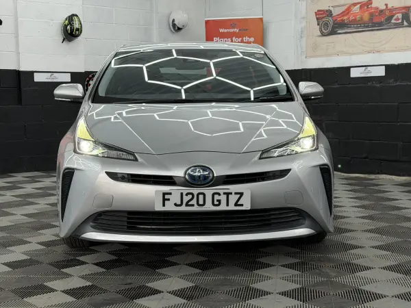2020 Toyota Prius in Silver, photo 15