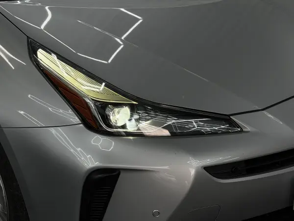 2020 Toyota Prius in Silver, photo 16
