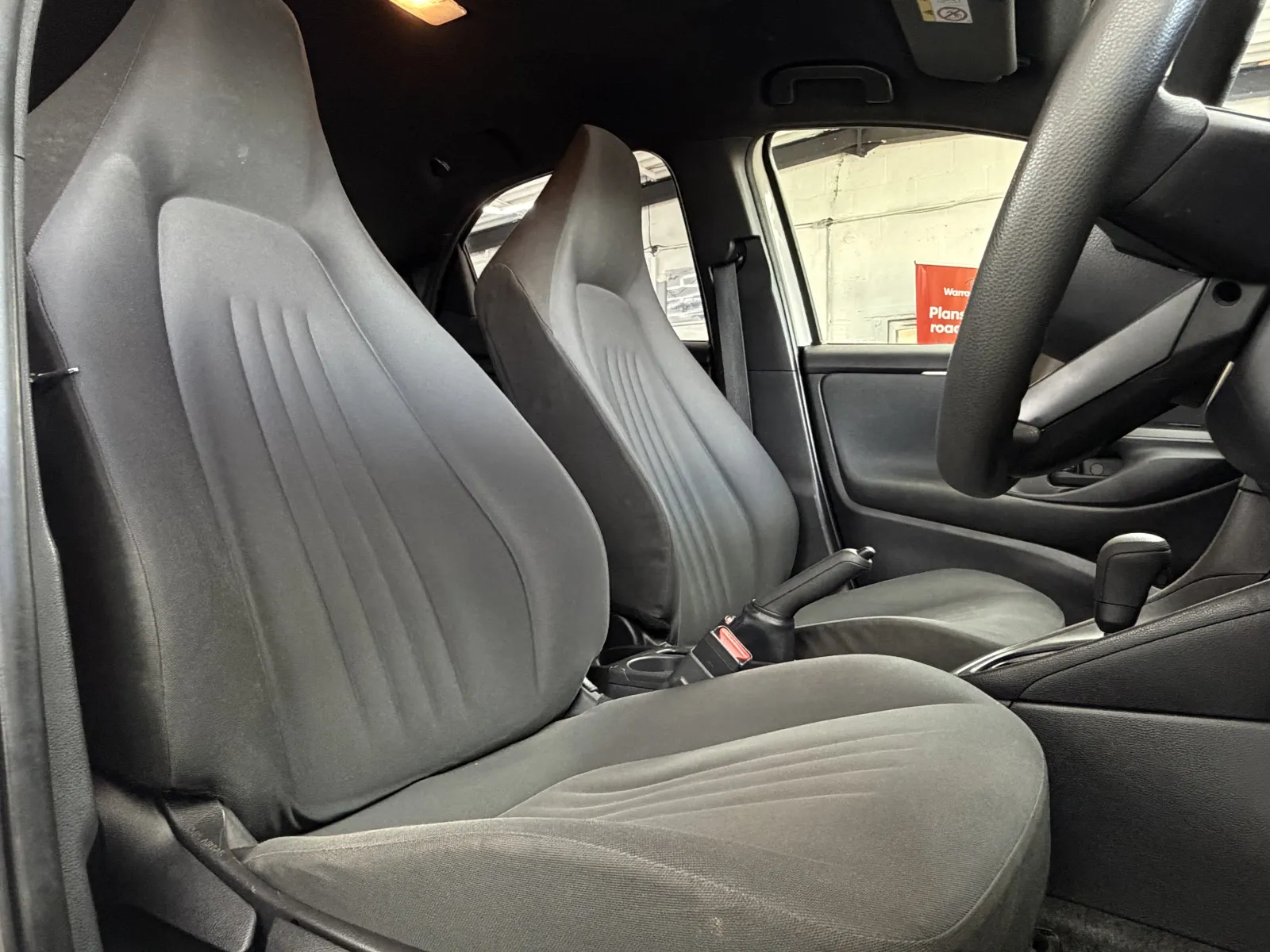 2022 Toyota Yaris in White, photo 15