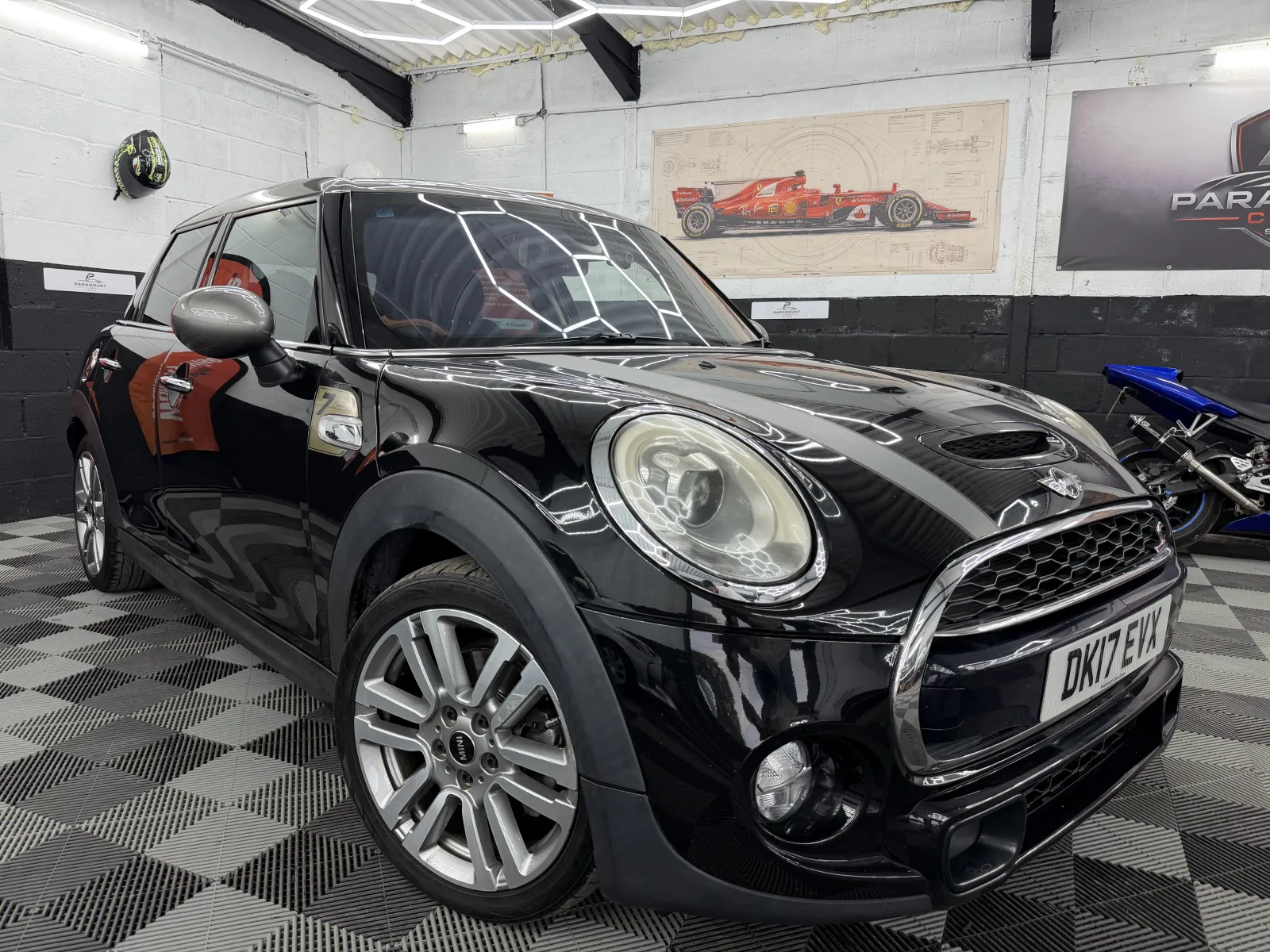 2017 MINI COOPER S Seven Edition in Black, photo 16