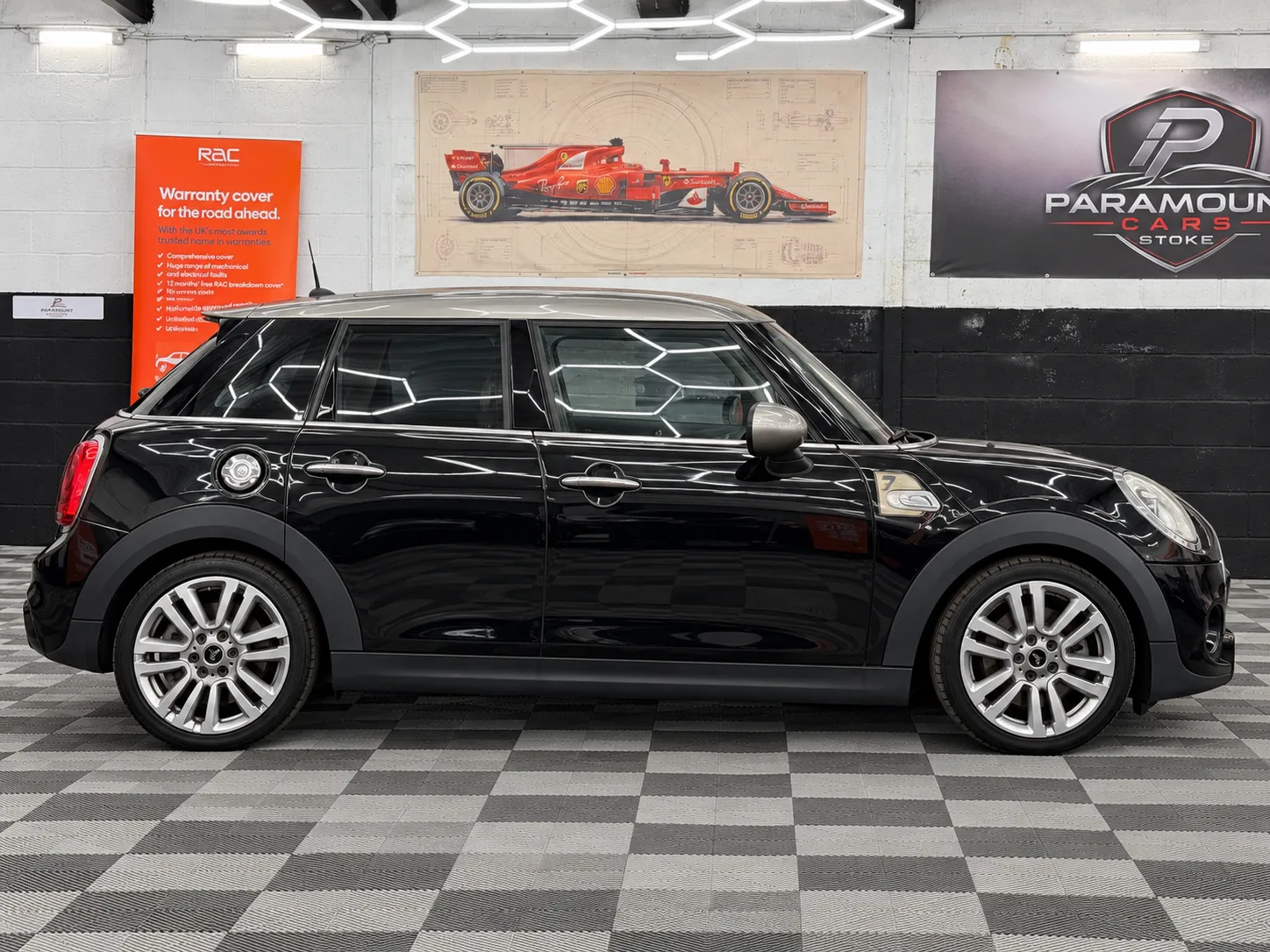 2017 MINI COOPER S Seven Edition in Black, photo 6