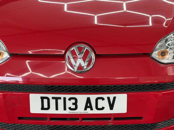 2013 Volkswagen UP in Red, photo 17