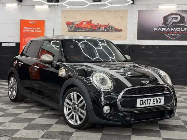 2017 MINI COOPER S Seven Edition in Black