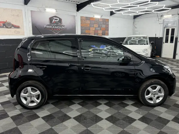 2018 Volkswagen UP in Black, photo 12