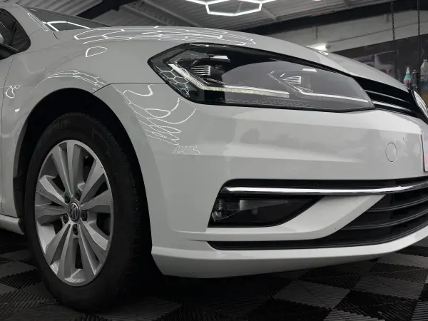 2018 Volkswagen Golf Estate TSI in Pearl White, photo 20