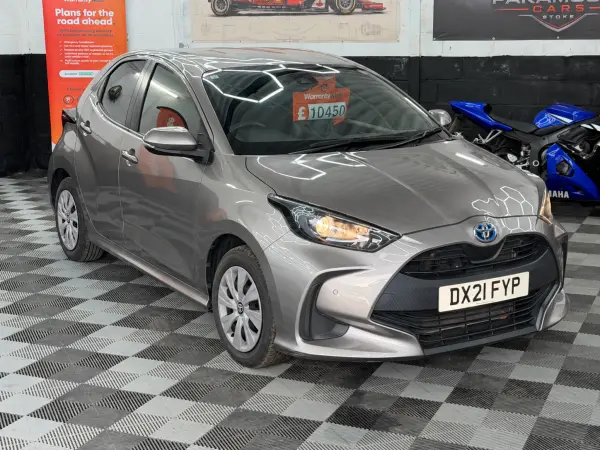 2021 Toyota Yaris in Silver