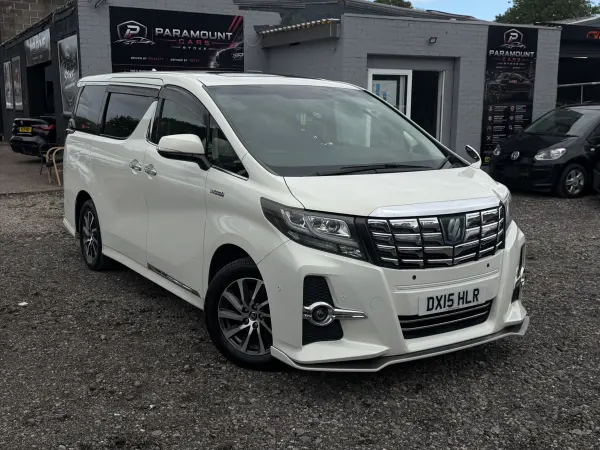 2015 Toyota Alphard Executive Package in White