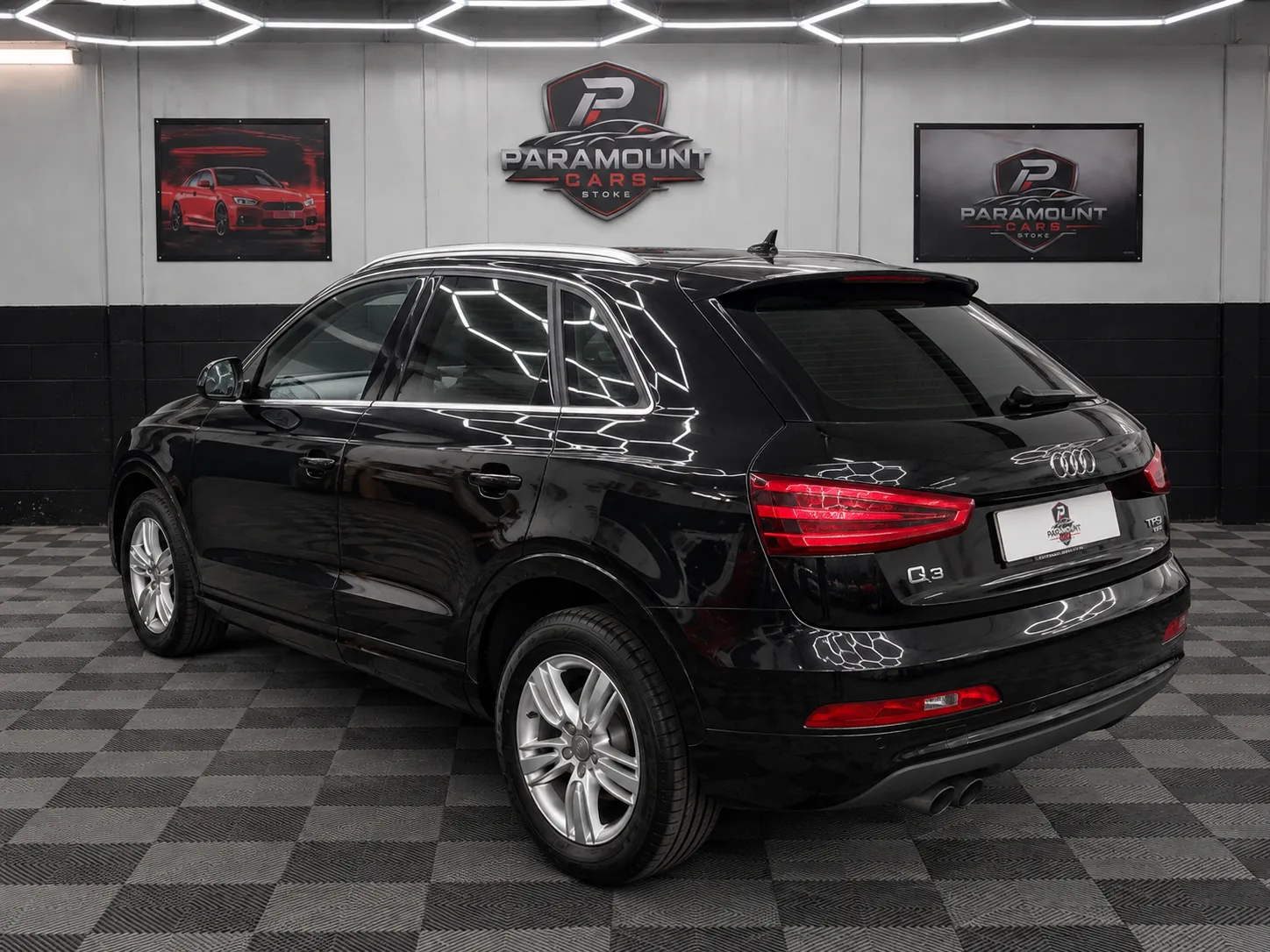2015 AUDI Q3 1.4 TFSI CoD SE S Tronic Euro 6 in Black, photo 6