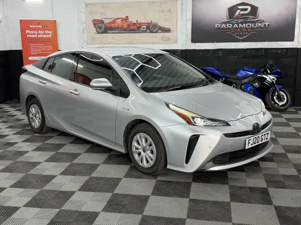 2020 Toyota Prius in Silver, photo 3