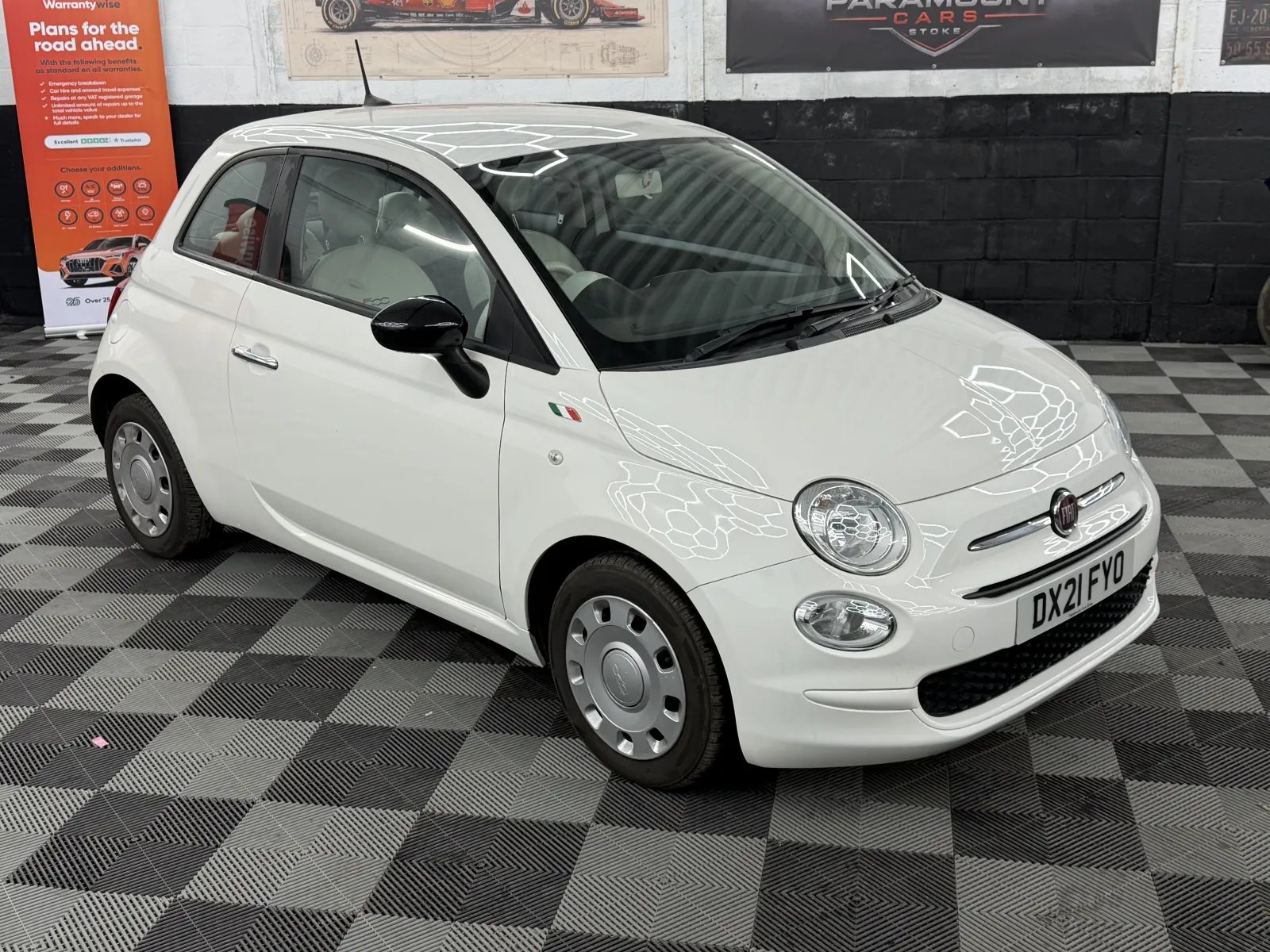 2021 Fiat 500 Automatic in Pearl White, photo 3